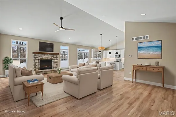 $649,900 | 4 Arbor Meadows, Wentzville, MO 63385