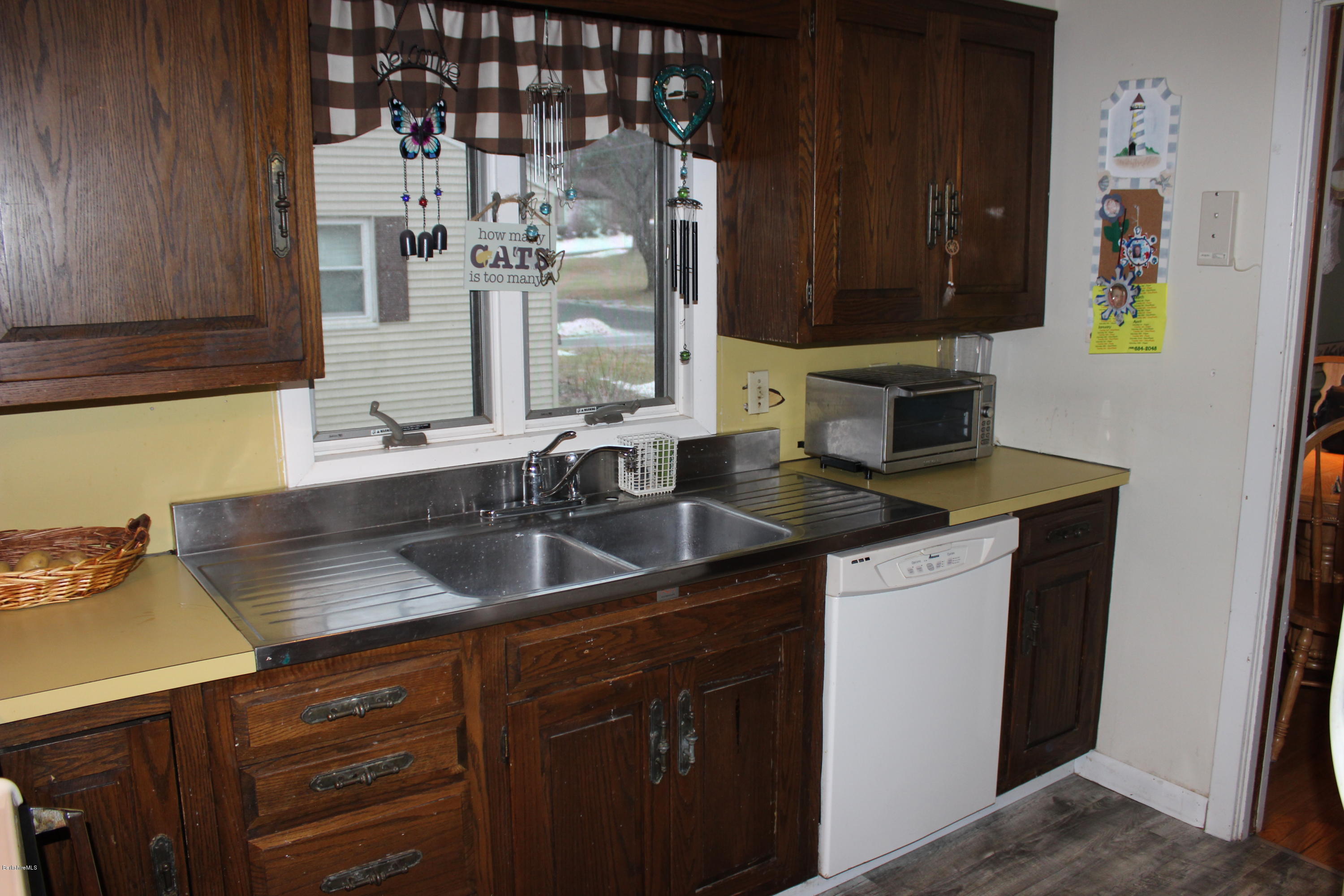 106 Tower Road Dalton, MA 01226 - Photo 4 of 42 kitchen