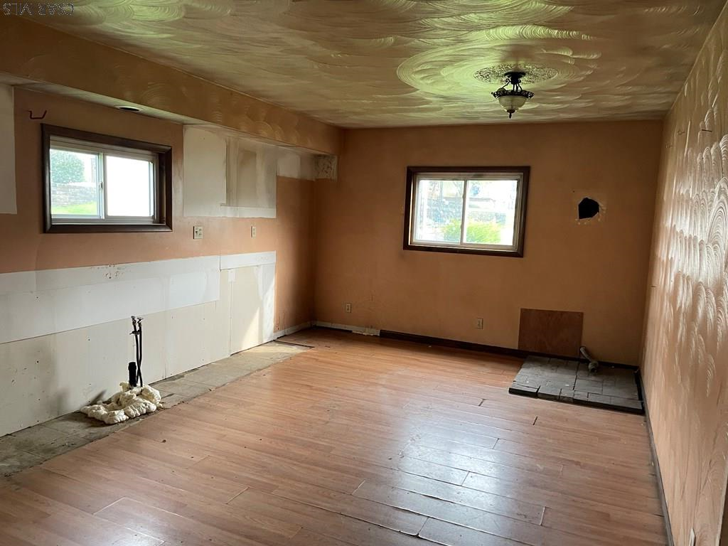 735 R Cooper Avenue Johnstown, PA 15906 - Photo 6 of 12