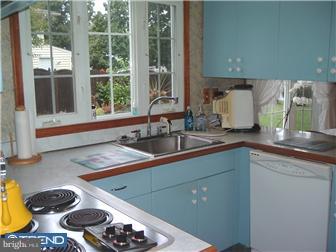 2 Tempo Road Levittown, PA 19056 - Photo 6 of 12 Kitchen