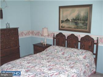 2 Tempo Road Levittown, PA 19056 - Photo 10 of 12 Bedroom