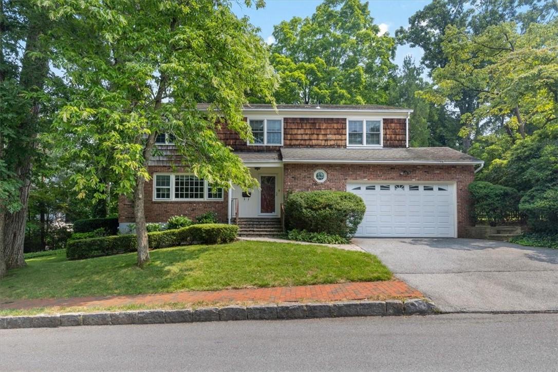 22 Barclay Road Scarsdale, NY 10583 - Photo 1 of 1 Gallery Image 1