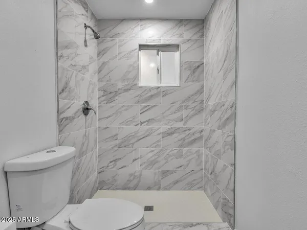 $1,700 | 3118 North 39th Street, Phoenix, AZ 85018