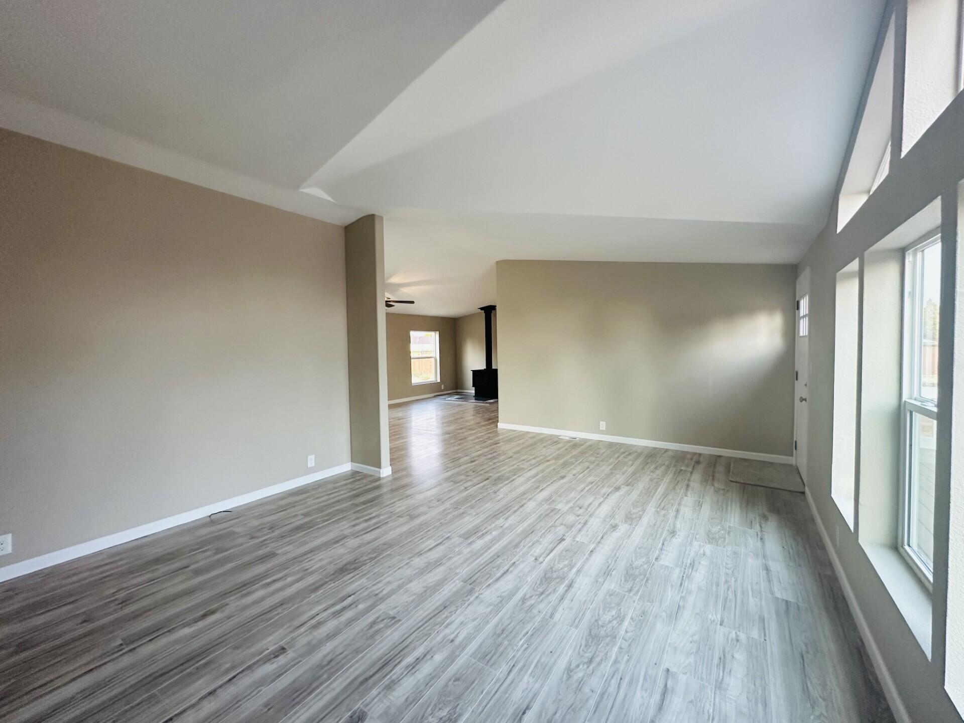 12975 Southwest Wheat Grass Road Terrebonne, OR 97760 - Photo 11 of 31 Interior 6