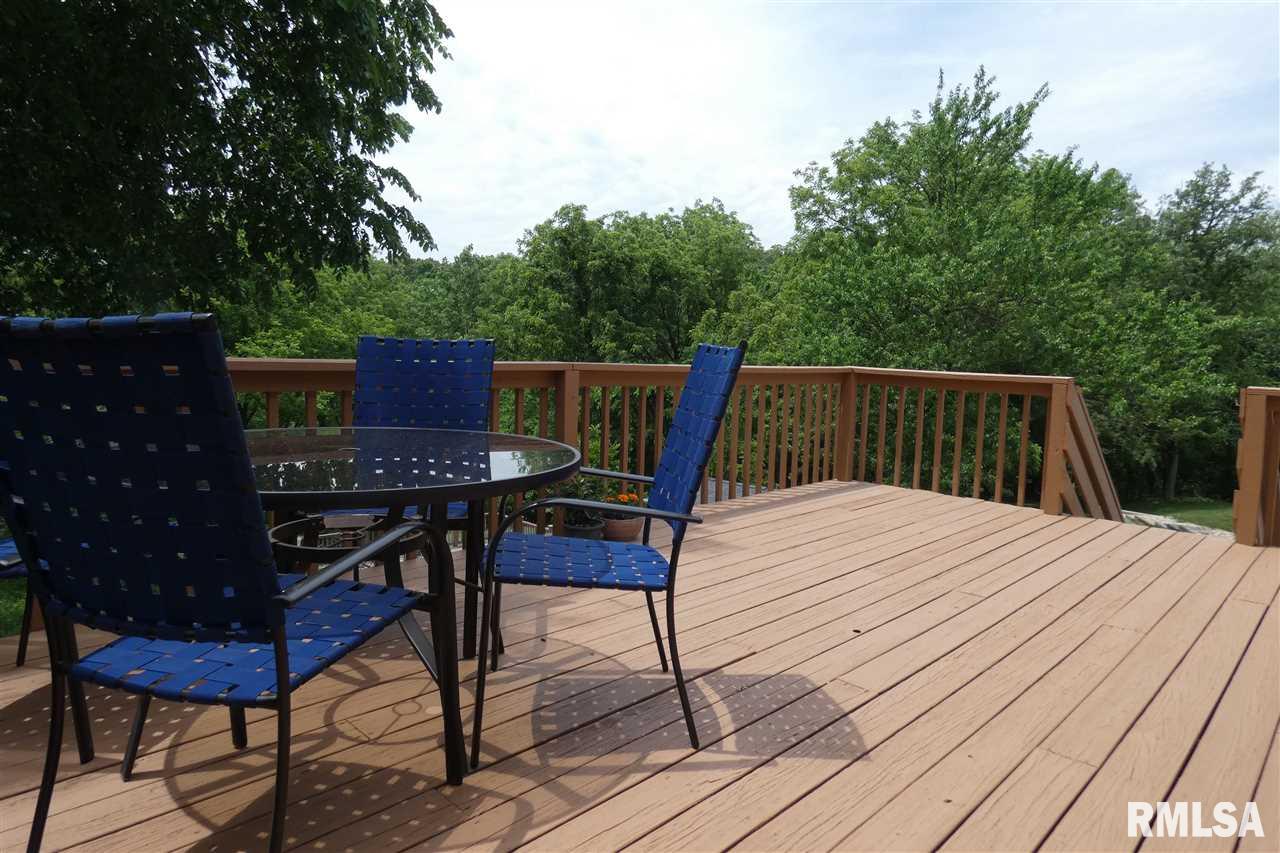 6012 West Ridgecrest Circle Peoria, IL 61615 - Photo 33 of 36 Gallery Image 33