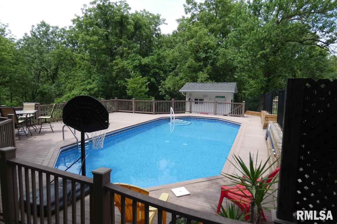 6012 West Ridgecrest Circle Peoria, IL 61615 - Photo 34 of 36 Gallery Image 34