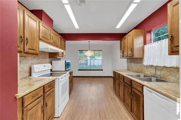 $304,000 | 102 Flowerwood Court, Luling, LA 70070