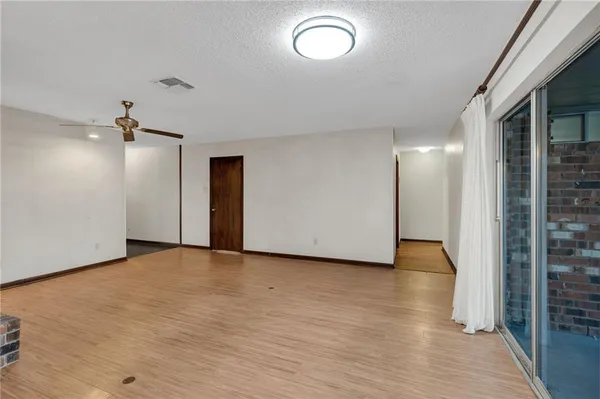 $304,000 | 102 Flowerwood Court, Luling, LA 70070