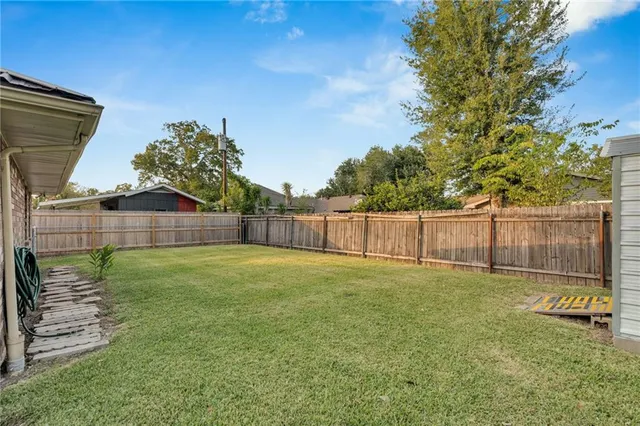 $317,700 | 102 Flowerwood Court, Luling, LA 70070