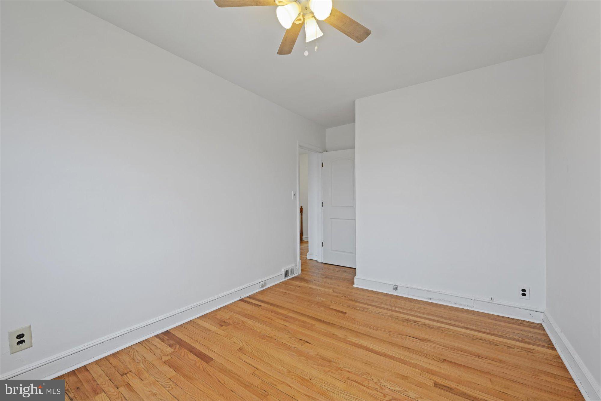 3930 Cedardale Road Baltimore, MD 21215 - Photo 16 of 38 Gallery Image 16