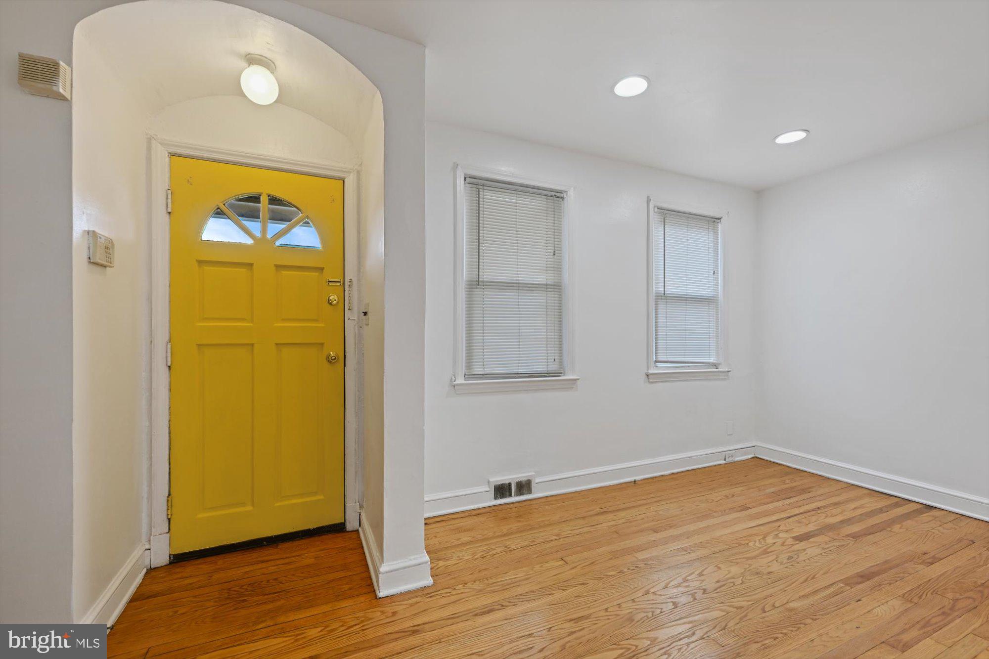 3930 Cedardale Road Baltimore, MD 21215 - Photo 33 of 38 Oval Arch Way
