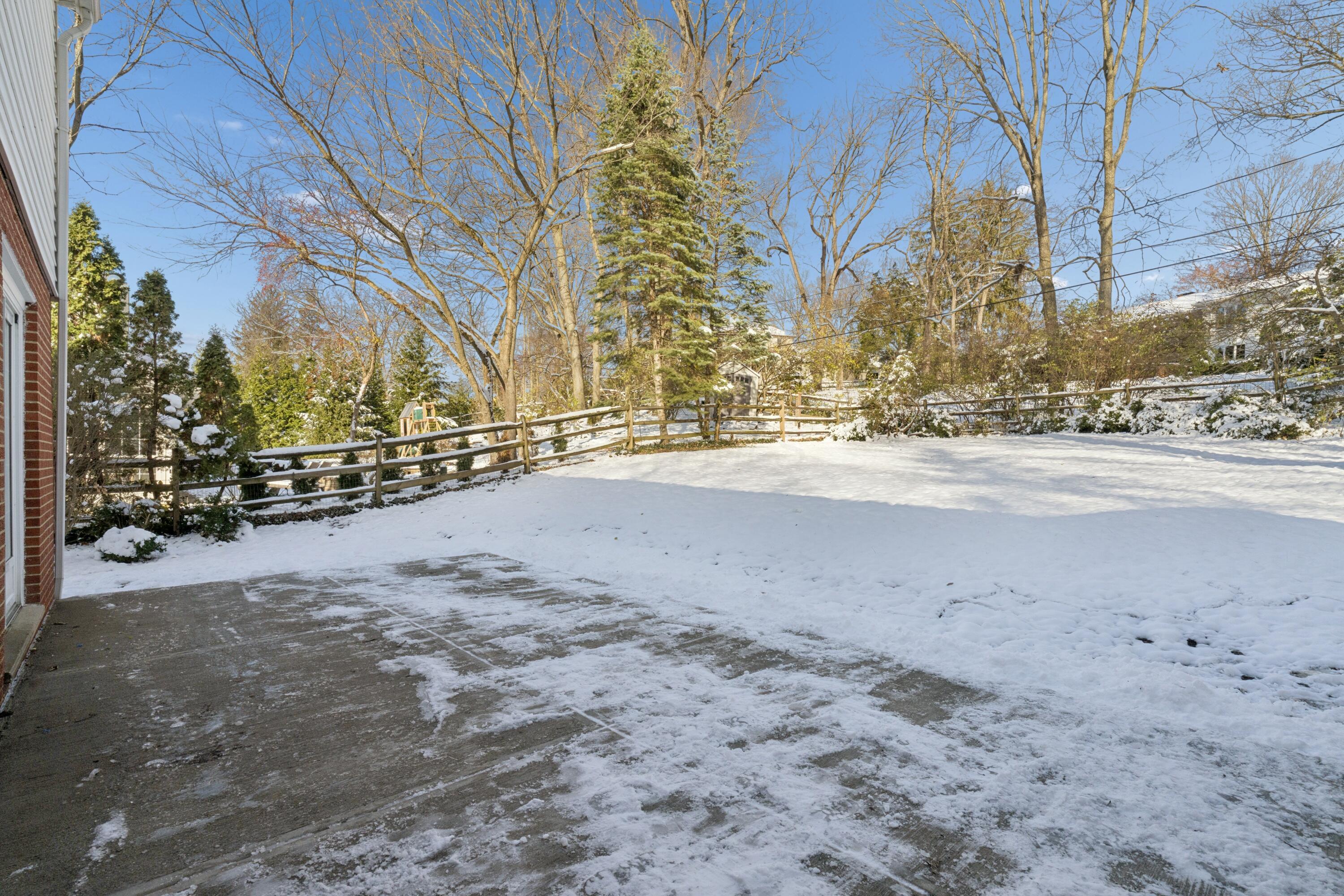 4540 Langport Road Columbus, OH 43220 - Photo 59 of 65 Backyard