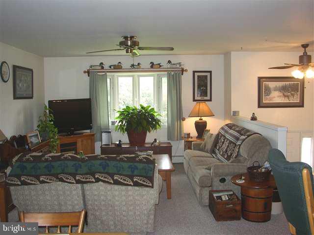 433 Pine Road Mount Holly Springs, PA 17065 - Photo 9 of 19 Gallery Image 9