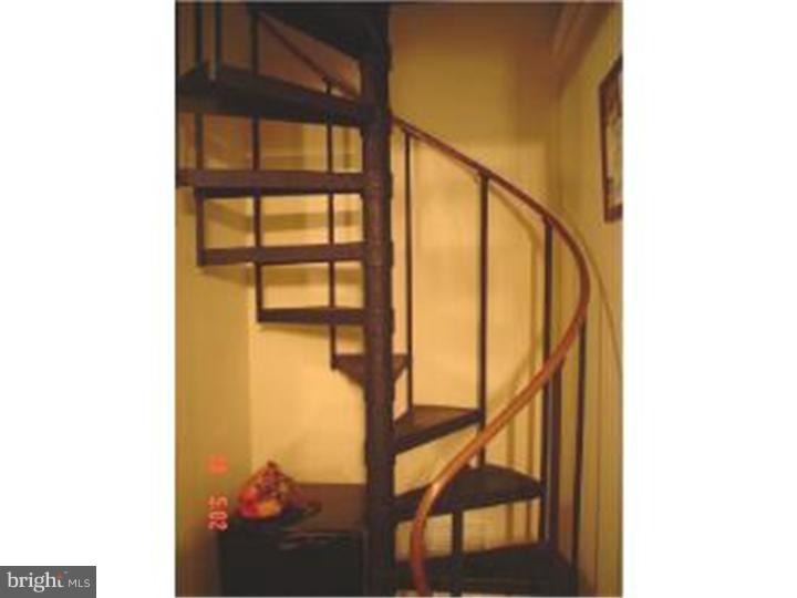 787 Hawks Bridge Road Salem, NJ 08079 - Photo 16 of 21 Loft
