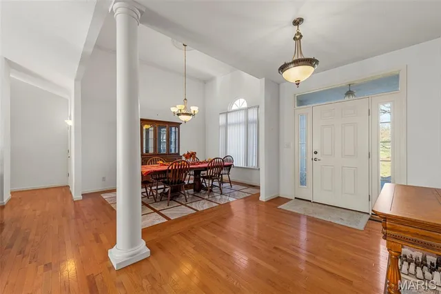 $490,000 | 406 Huntington Trails Drive, Festus, MO 63028