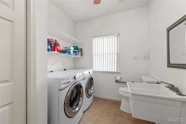 $525,000 | 406 Huntington Trails Drive, Festus, MO 63028