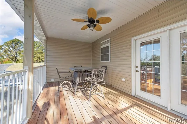 $490,000 | 406 Huntington Trails Drive, Festus, MO 63028