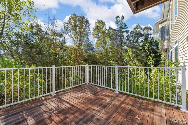 $525,000 | 406 Huntington Trails Drive, Festus, MO 63028