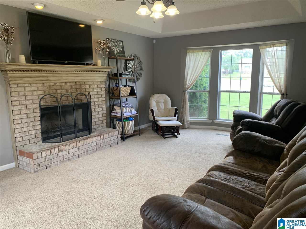 9012 Mosley Manor Circle Morris, AL 35116 - Photo 3 of 22