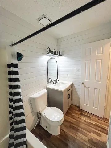 $2,100 | 7904 Fox Chase Drive, Fort Worth, TX 76137