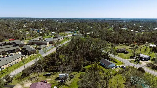 $39,000 | Lot 7 Southwest Bum Gardener Drive, Madison, FL 32340