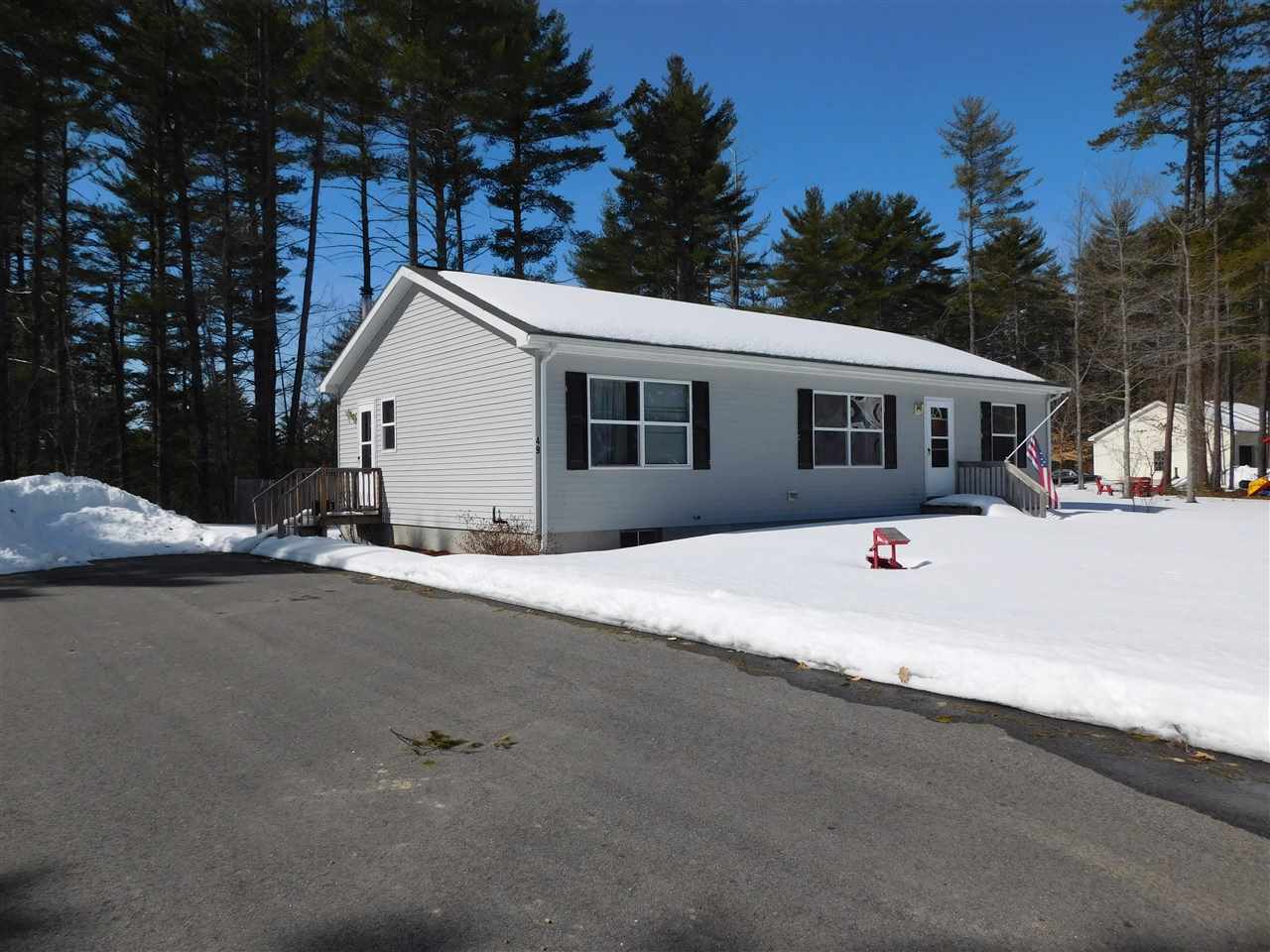 49 Robinhood Road Wakefield, NH 03830 - Photo 4 of 22 Gallery Image 4