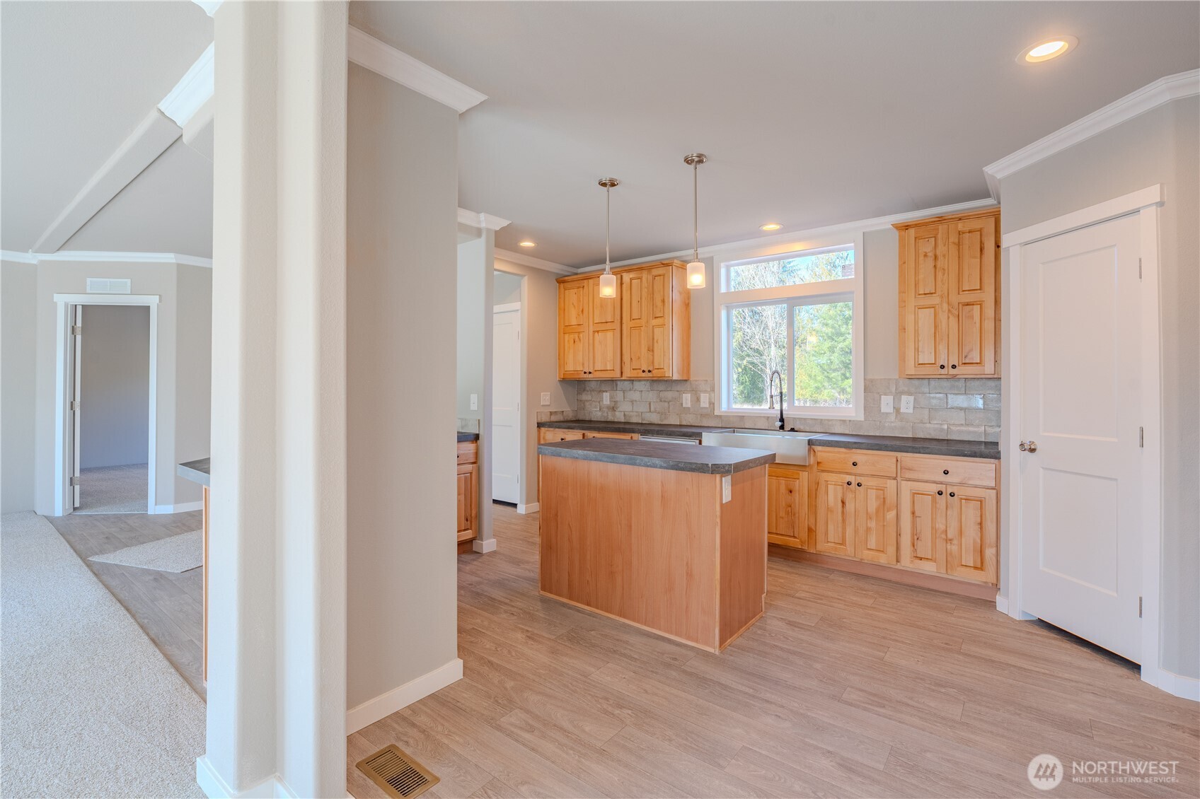 152 Mask Lane Toutle, WA 98649 - Photo 9 of 39