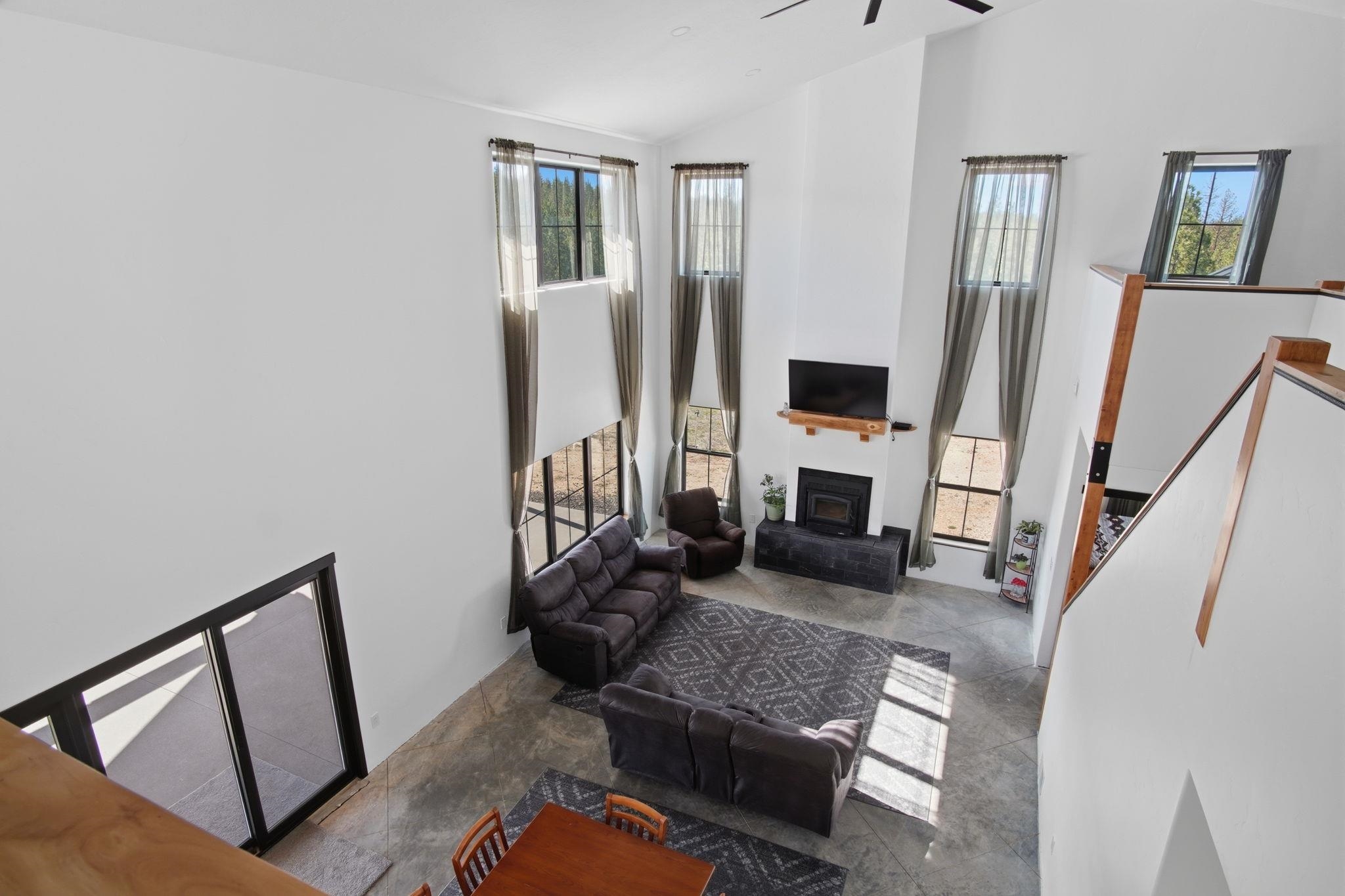 5566 West Mckenzie Woolard Road Deer Park, WA 99006 - Photo 6 of 49