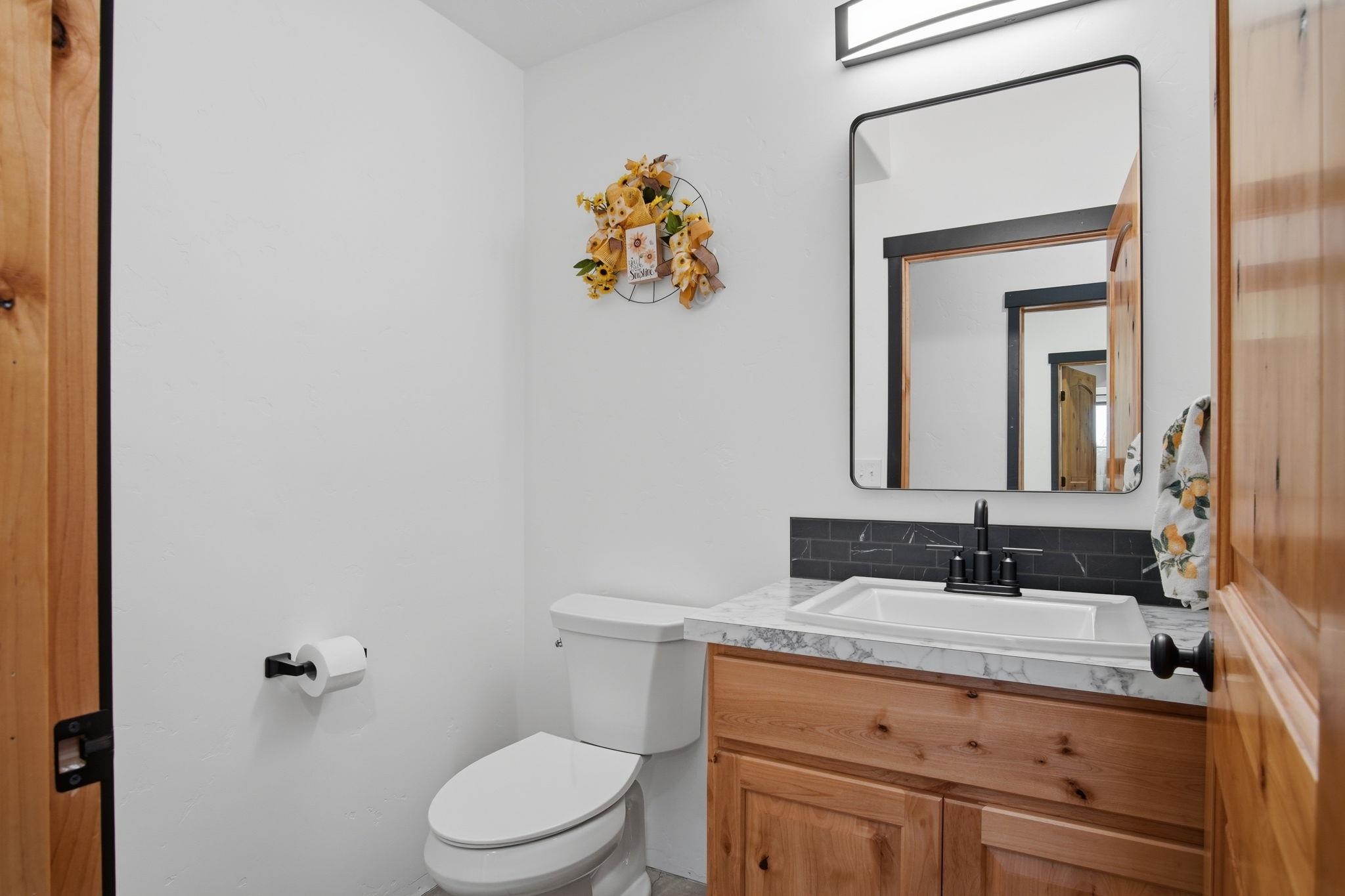 5566 West Mckenzie Woolard Road Deer Park, WA 99006 - Photo 9 of 49