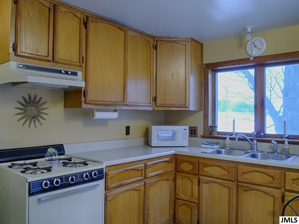 11003 Pope Church Road Springport, MI 49284 - Photo 17 of 35 Photo 17
