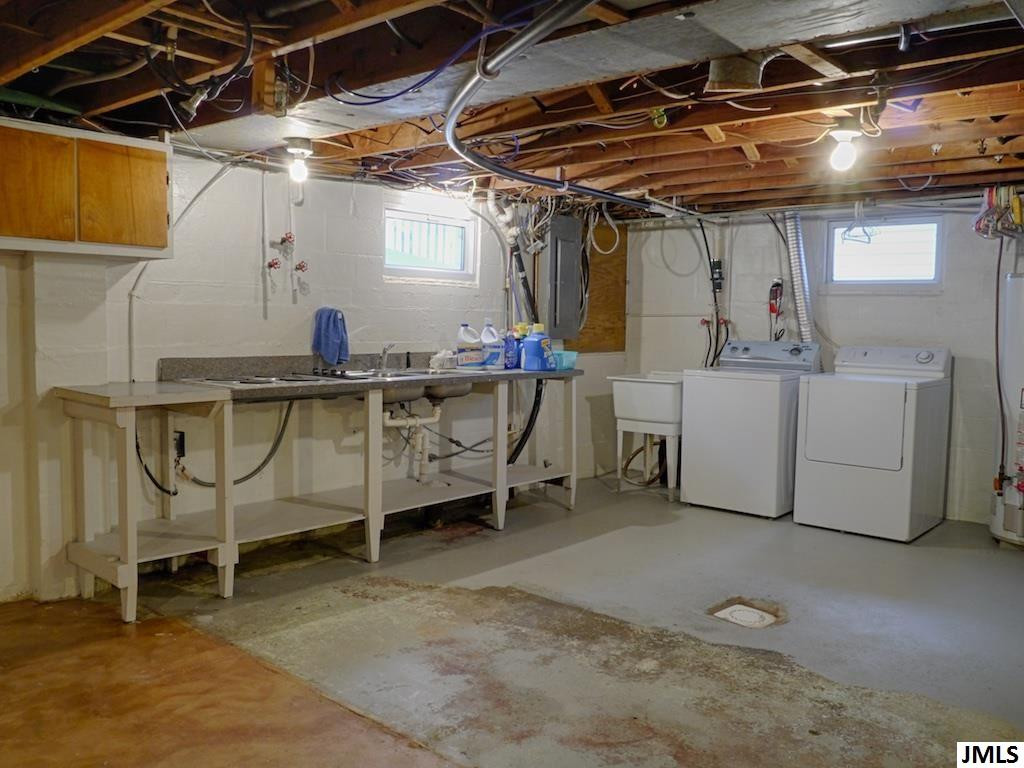 11003 Pope Church Road Springport, MI 49284 - Photo 28 of 35 Lower level laundry