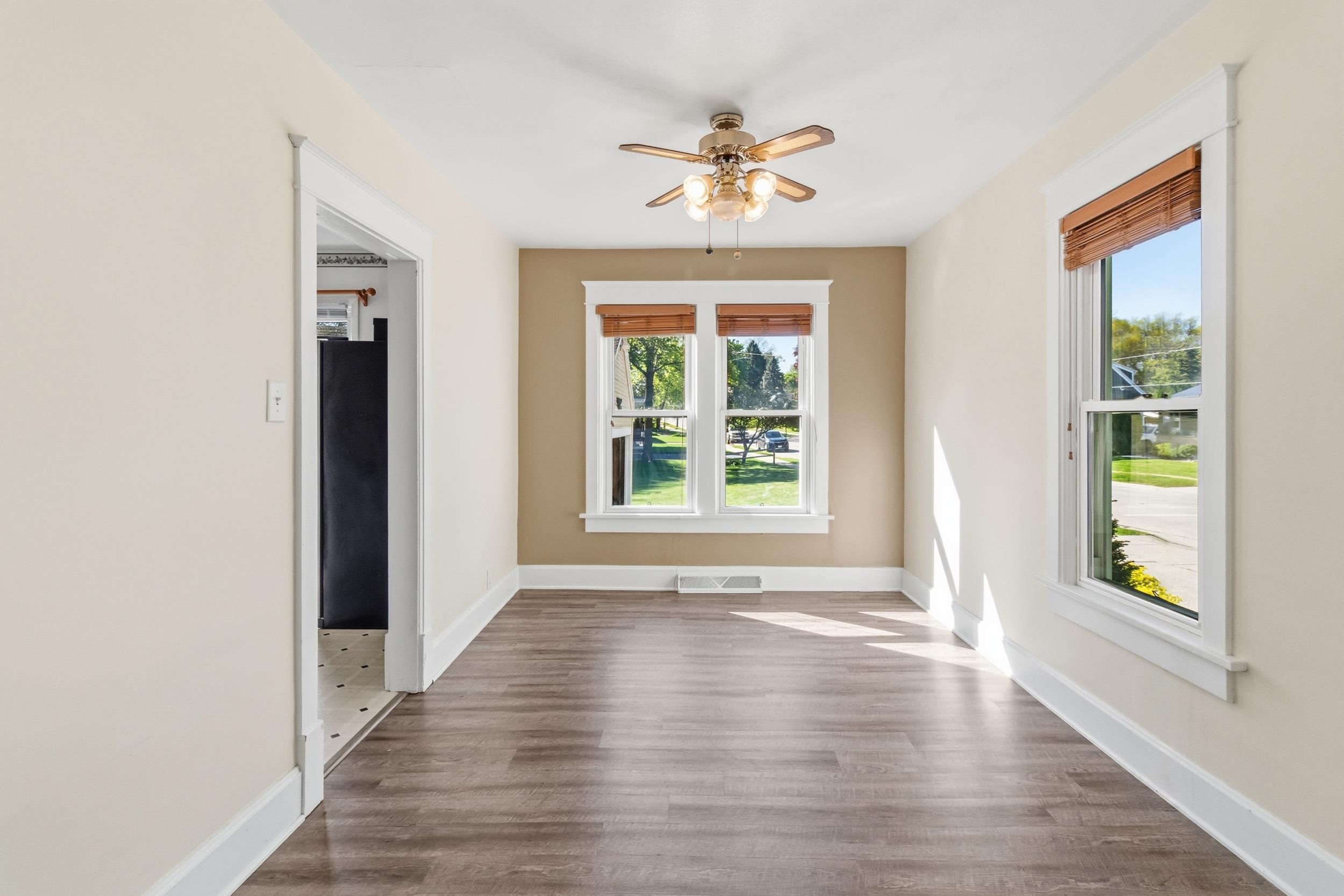 700 South Center Street Beaver Dam, WI 53916 - Photo 5 of 28