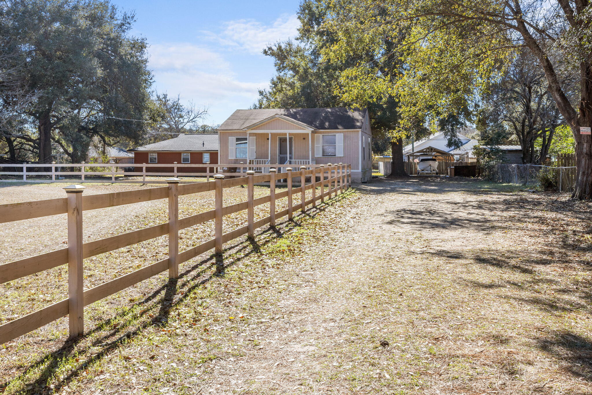 1139 Greenhill Road James Island, SC 29412 - Photo 4 of 15 4-web-or-mls-470A0932