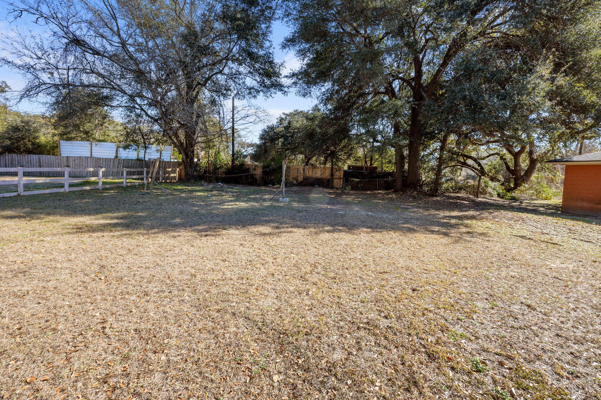 1139 Greenhill Road James Island, SC 29412 - Photo 8 of 15 8-web-or-mls-470A0940