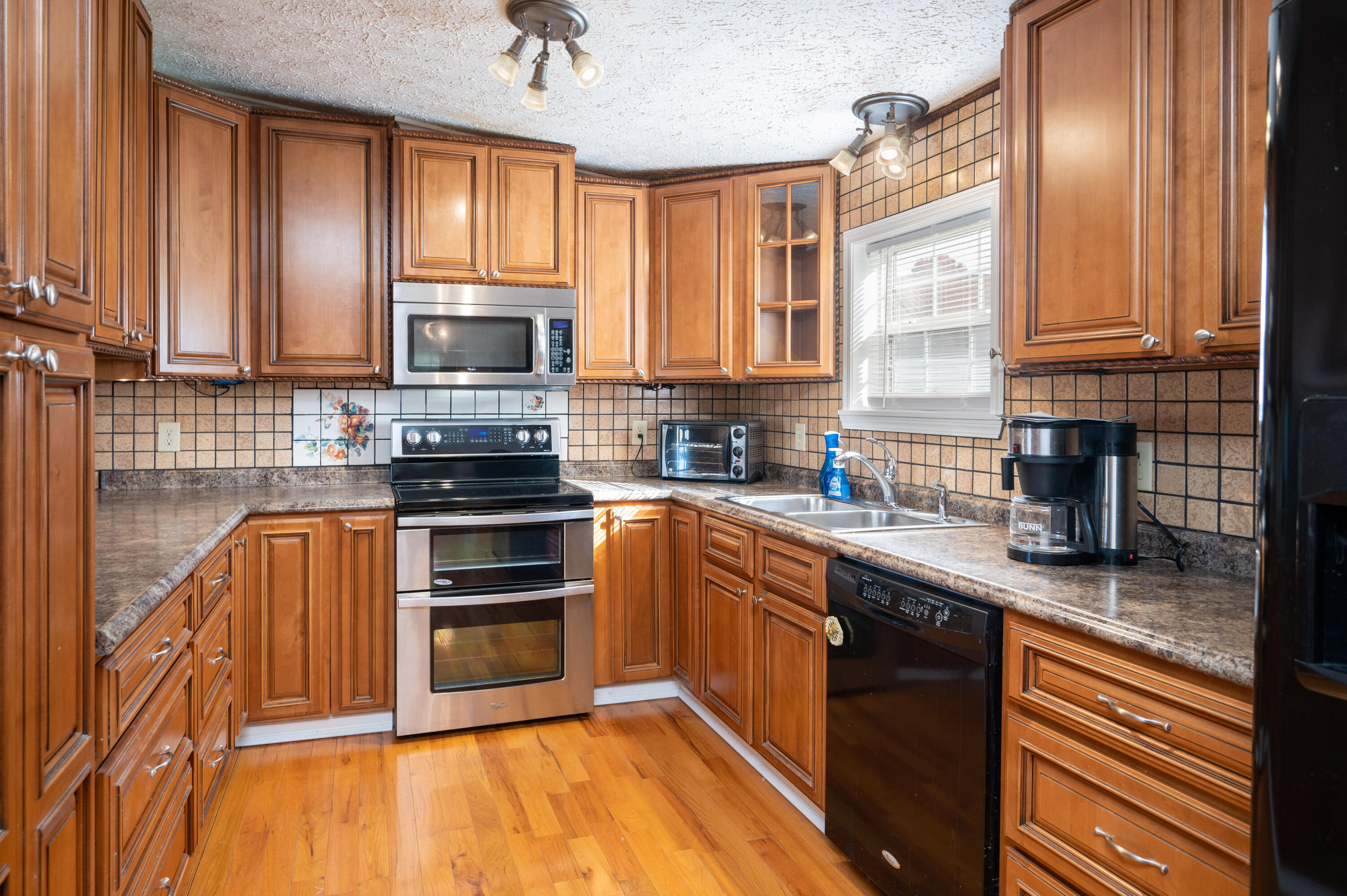 673 Bayless Road Jonesborough, TN 37659 - Photo 7 of 41 Bayless Rd-6