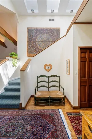$2,695,000 | 92 North Indian Hill Road, Winnetka, IL 60093