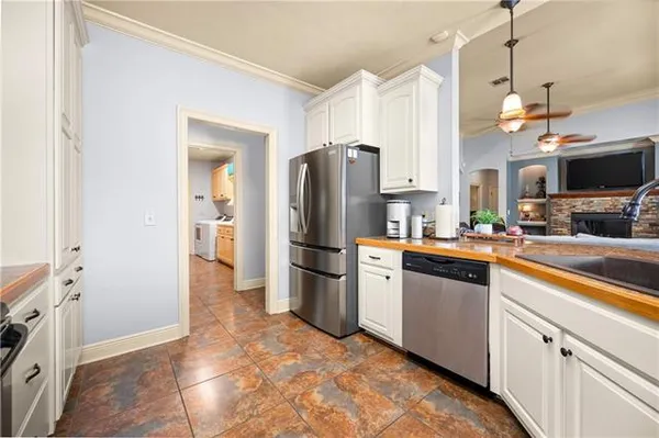 $345,000 | 117 Iberia Lane, Pineville, LA 71360