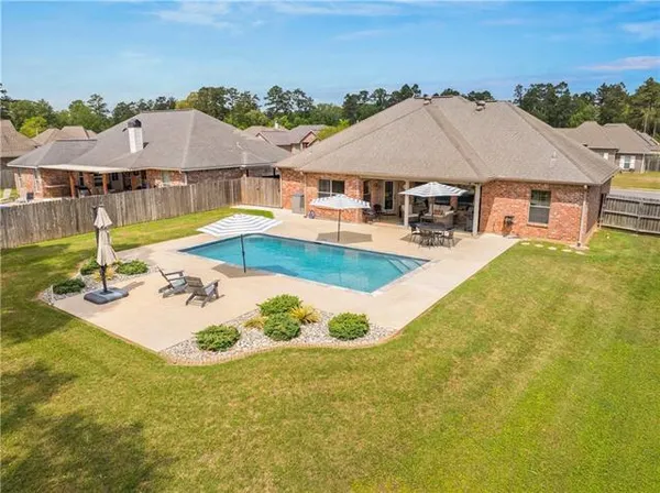 $345,000 | 117 Iberia Lane, Pineville, LA 71360