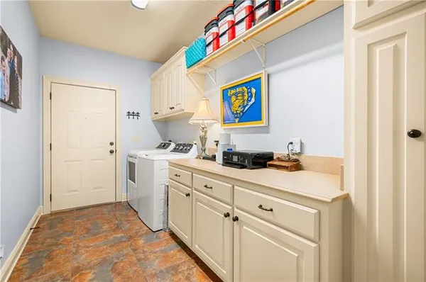 $345,000 | 117 Iberia Lane, Pineville, LA 71360