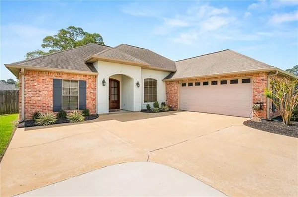 $345,000 | 117 Iberia Lane, Pineville, LA 71360