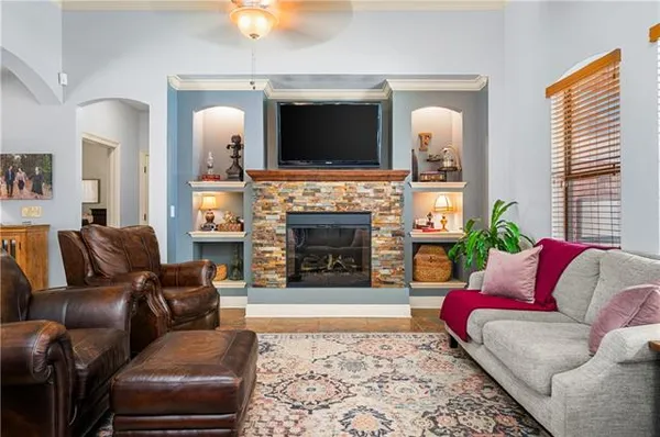 $345,000 | 117 Iberia Lane, Pineville, LA 71360