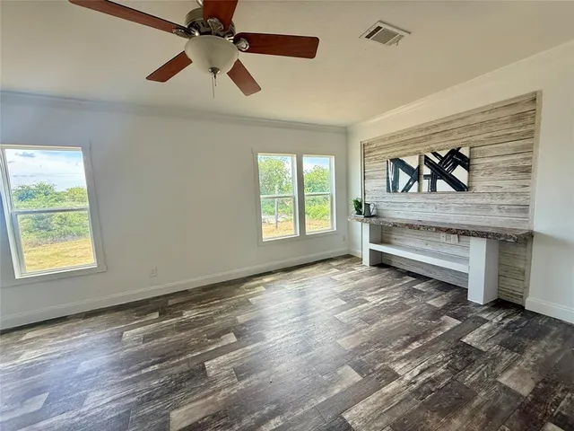 $399,000 | 12918 Cleburne Highway, Cresson, TX 76035