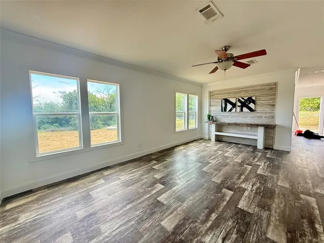 $399,000 | 12918 Cleburne Highway, Cresson, TX 76035