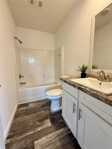 $399,000 | 12918 Cleburne Highway, Cresson, TX 76035