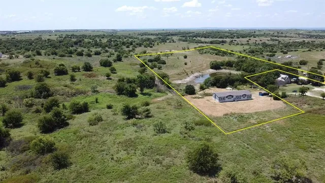 $399,000 | 12918 Cleburne Highway, Cresson, TX 76035