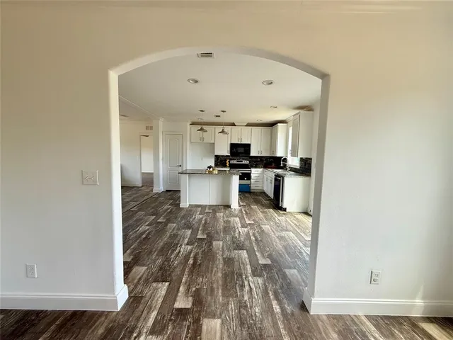 $399,000 | 12918 Cleburne Highway, Cresson, TX 76035