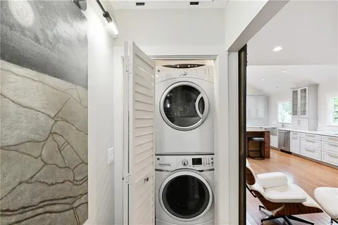 $1,190,000 | 2067 Fairhaven Circle Northeast, Atlanta, GA 30305