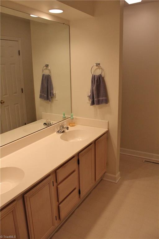121 Canton Road Advance, NC 27006 - Photo 7 of 15 Gallery Image 7