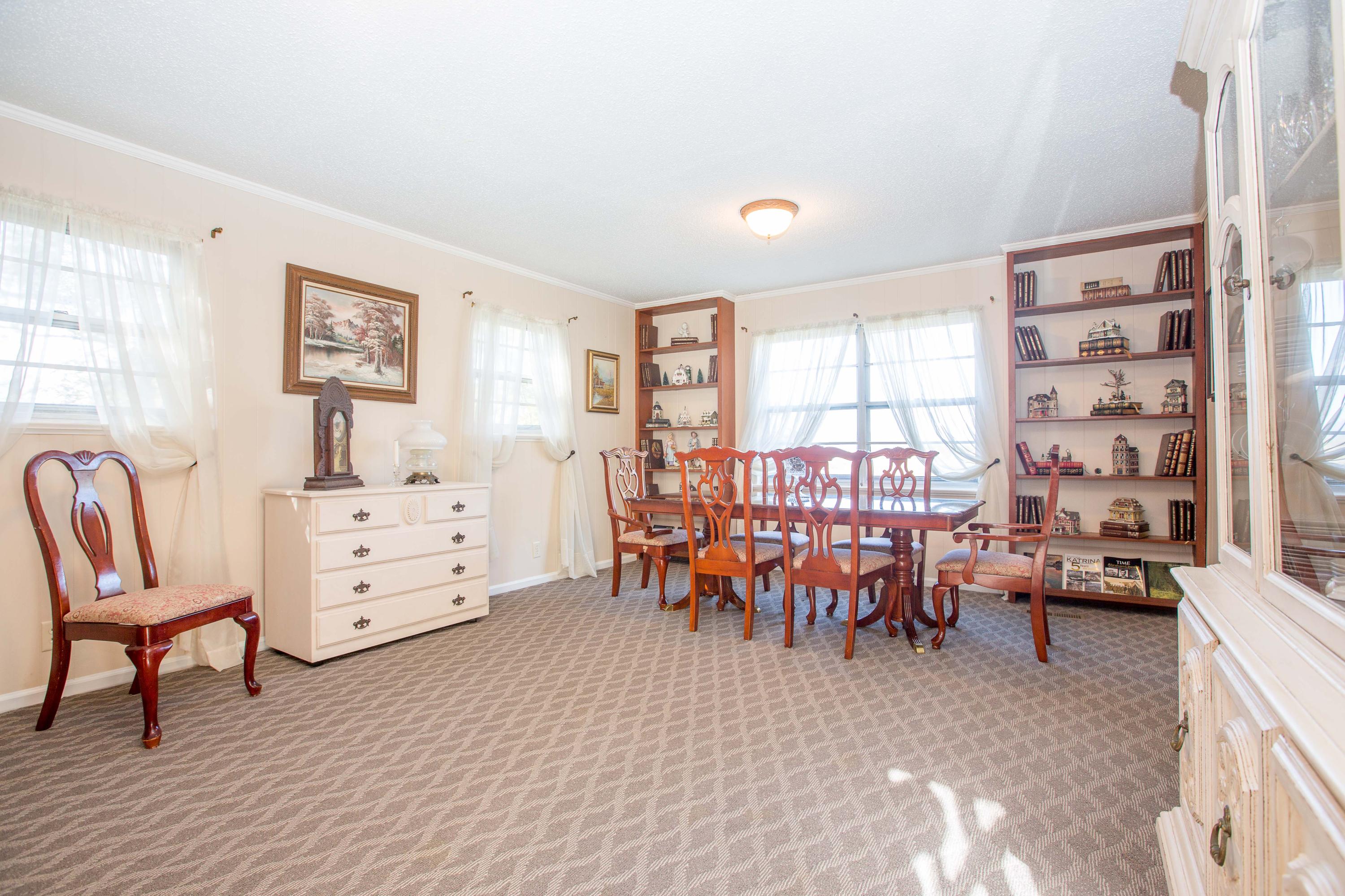 612 Layfield Road Chattanooga, TN 37412 - Photo 12 of 37 612 Layfield Rd-15