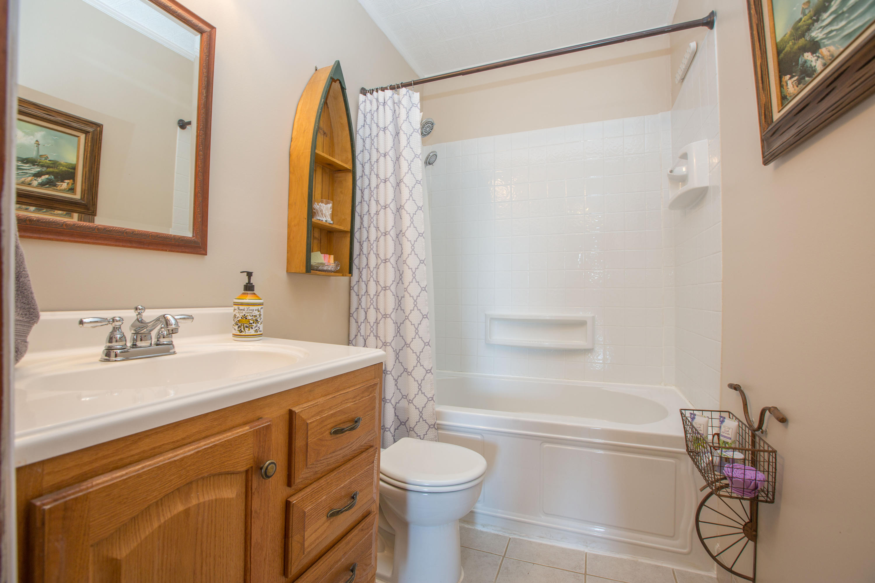 612 Layfield Road Chattanooga, TN 37412 - Photo 23 of 37 612 Layfield Rd-18
